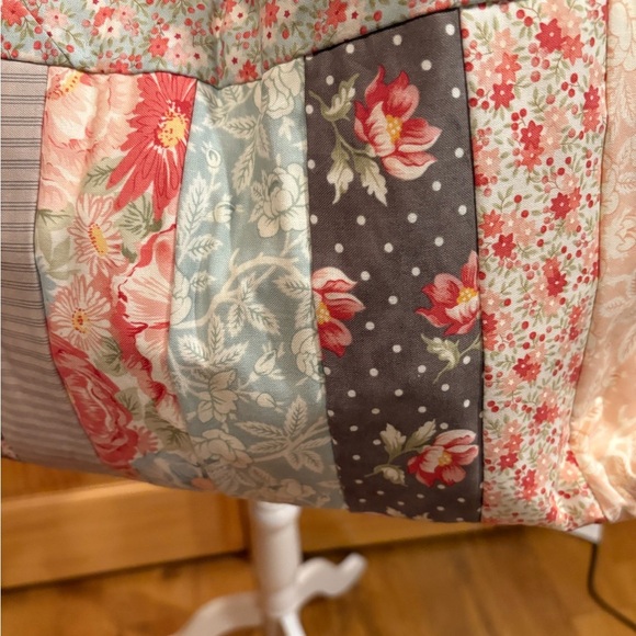 Handmade Floral Patchwork quilted Tote Bag - Multicolor NWOT - Picture 2 of 8